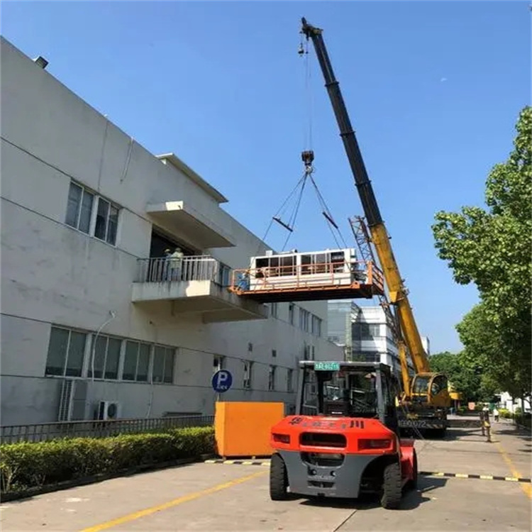 山东小型吊车出租电话