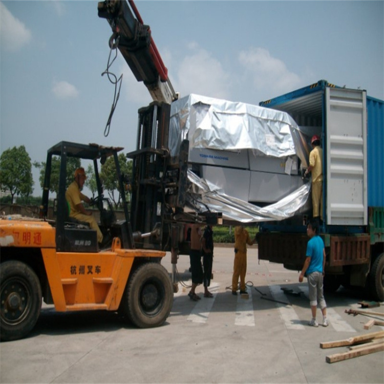 山东附近的随车吊出租服务：选择指南与注意事项