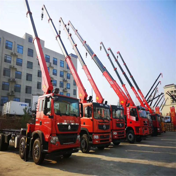 山东租专业吊车电话