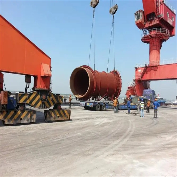 山东230吨折臂吊车出租电话